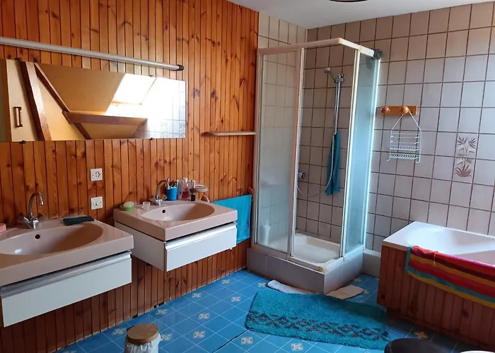 Lit 1 Personne Grand Bureau Homestay