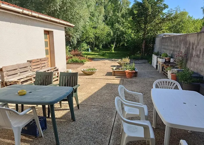 Lit 1 Personne Grand Bureau Homestay